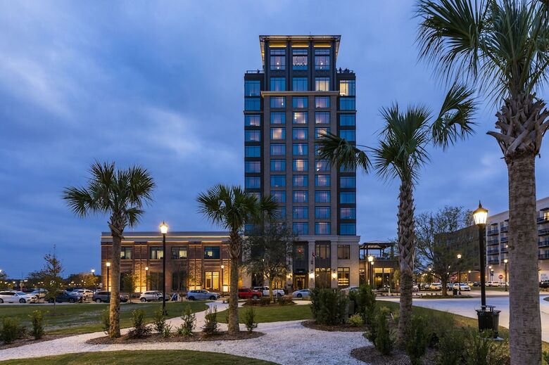 Hotel Thompson Savannah, By Hyatt