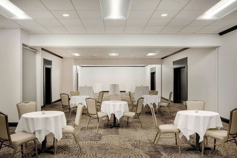 Delta Hotels By Marriott Somerset