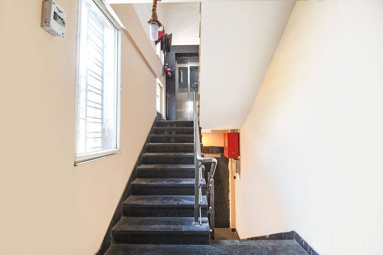 Hotel Fabexpress Abis Residency