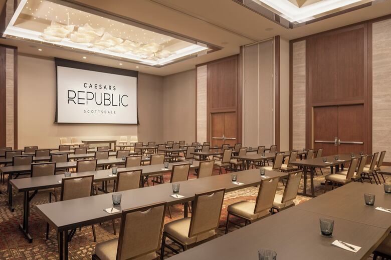 Caesars Republic Scottsdale, A Hilton Hotel
