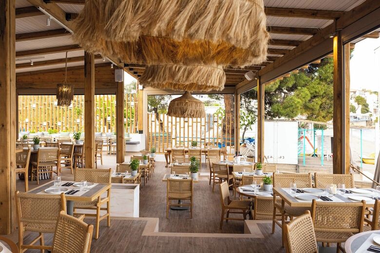 Hotel Thalassa Cape Philian Collection