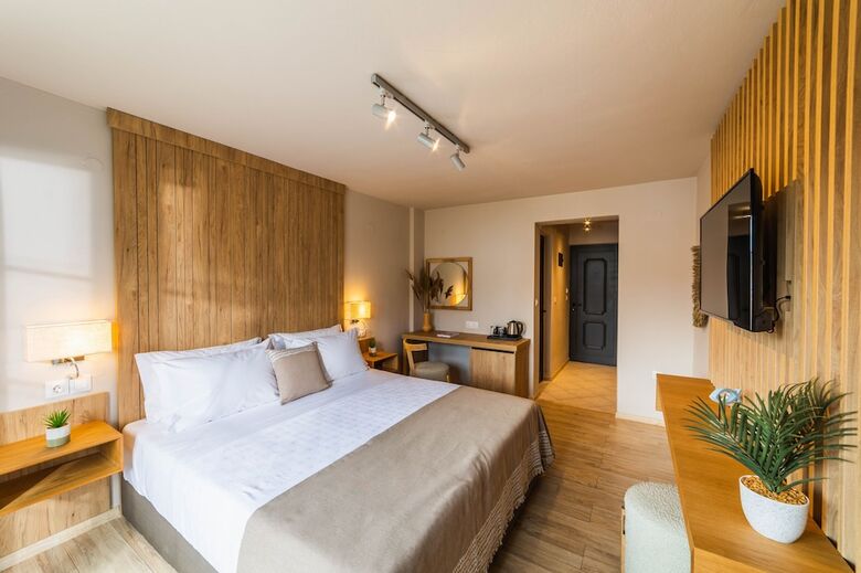 Hotel Thalassa Cape Philian Collection