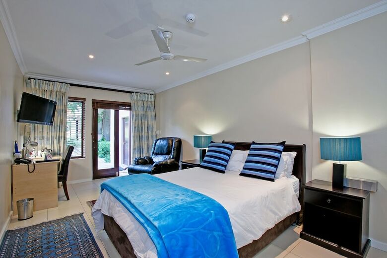 Bed & Breakfast No66 Sandton Lodge
