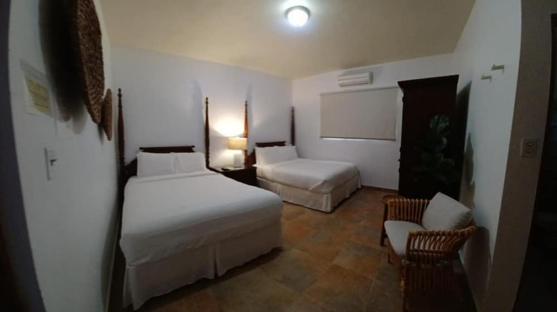 Hotel Turtle Bay Inn