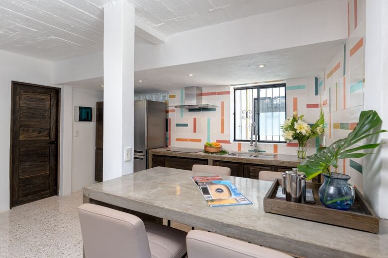 Aparthotel Cuale Condo Retreats