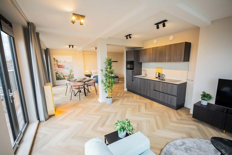 Hotel Alphabet Apartments Hilversum