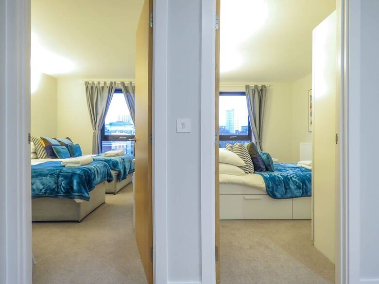 Tudors Esuites City Centre House