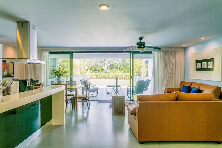 Hotel Nick Price By Stella Rentals