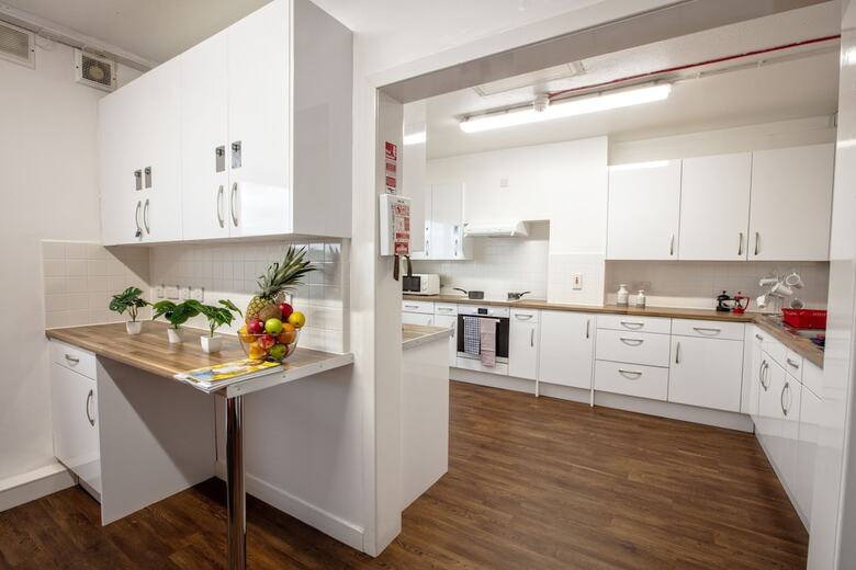 Belmont Apartments And Rooms