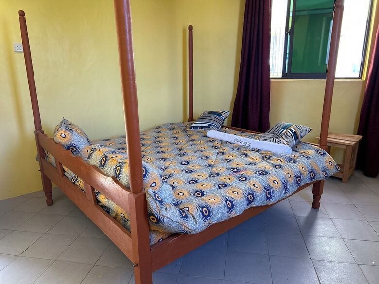 Bed & Breakfast 020-22airbnbs