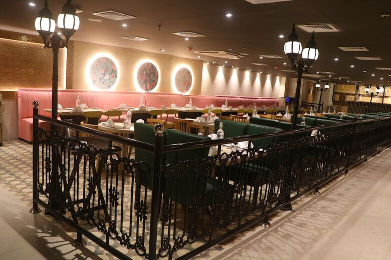 Hotel Sk Premium Park At World Square Mall