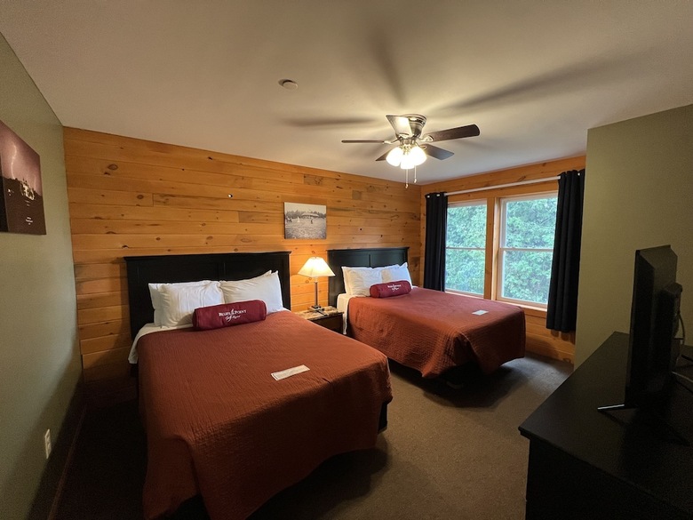 Hotel Bluff Point Golf Resort