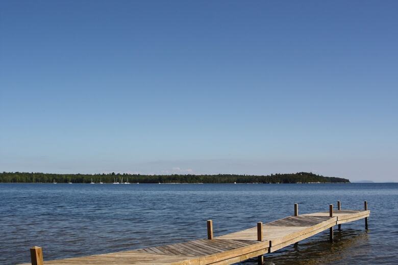 Hotel Bluff Point Golf Resort