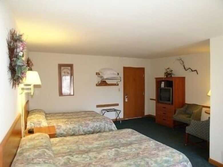 Hotel Forty Winks Inn Llc