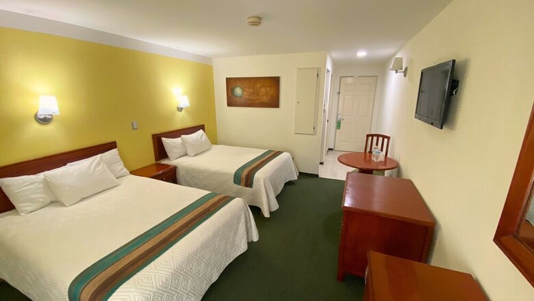 Hotel Enterprise Inn Poliforum