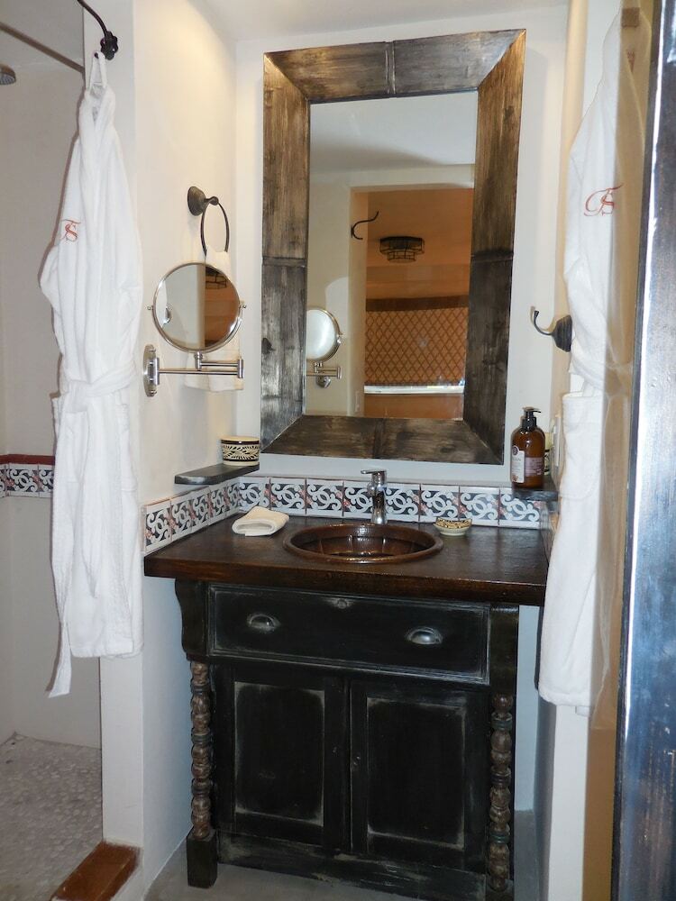 Hotel The Suites By Villa Valentina