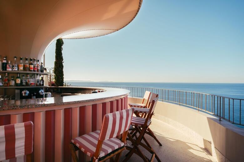 Hotel Next - Savoy Signature