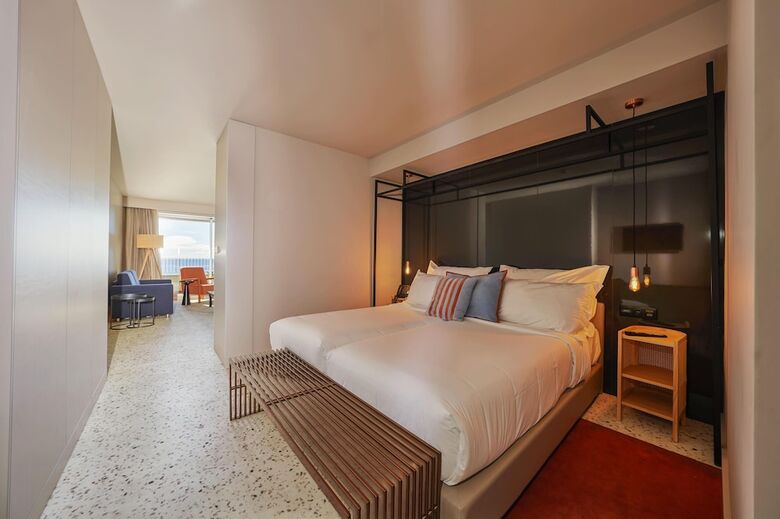 Hotel Next - Savoy Signature