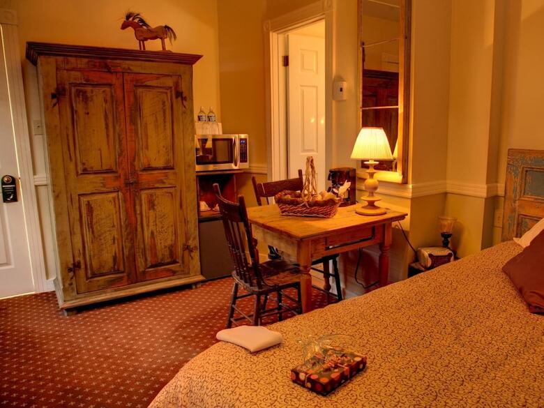 Hotel Auberge De La Tour Du Lac