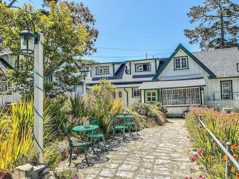 Carmel Green Lantern Inn