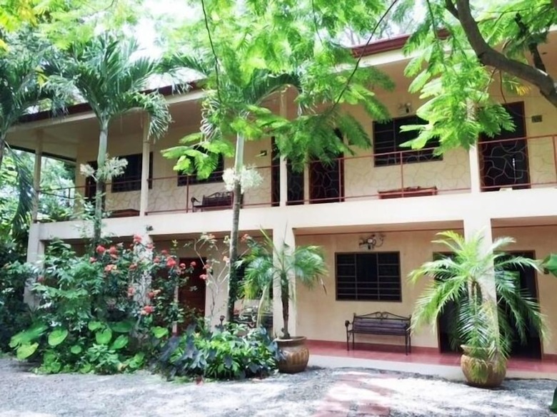 Hotel Tropical Sands Dominical Eco Inn