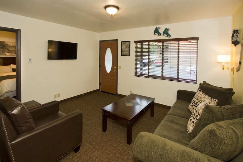 Hotel Holiday Haus Motel