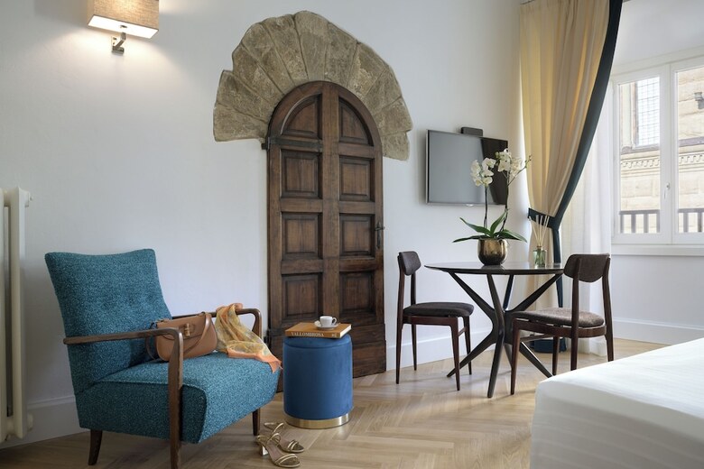 Residencia Tornabuoni Suites Collection