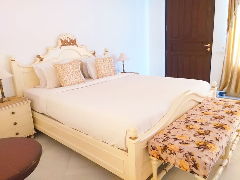 Hotel Devraj Villa-a Luxury Homestay With Pool