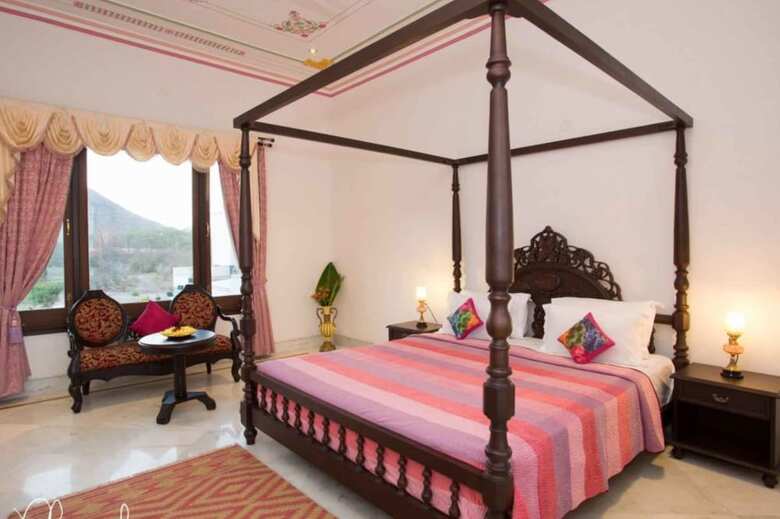 Hotel Devraj Villa-a Luxury Homestay With Pool
