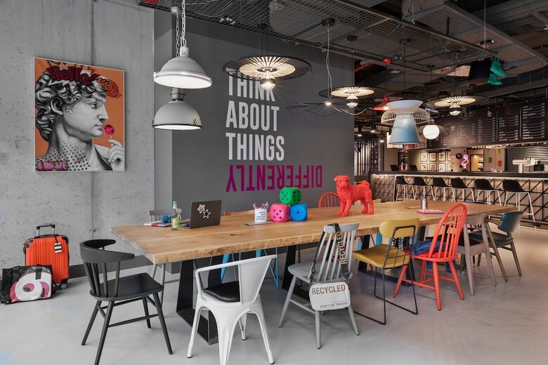 Hotel Moxy Duesseldorf City