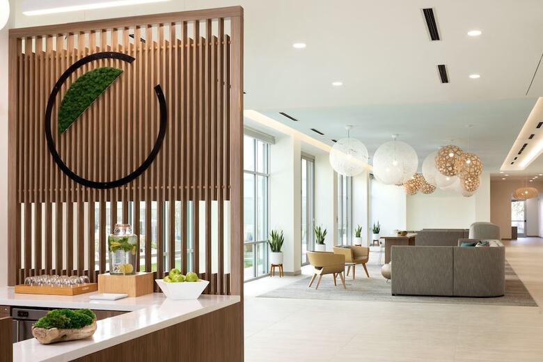 Hotel Element Austin At The Domain