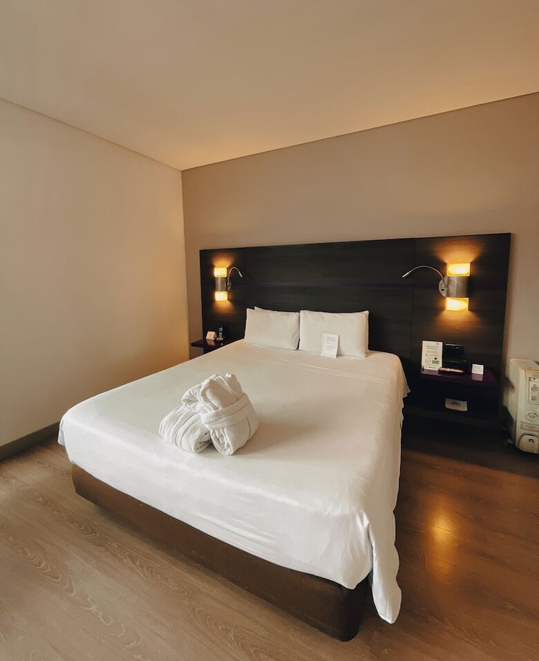 Hotel Mercure Bh Zona Financiera