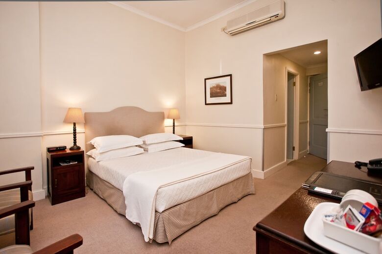 Queen?s Hotel By Bon Hotels