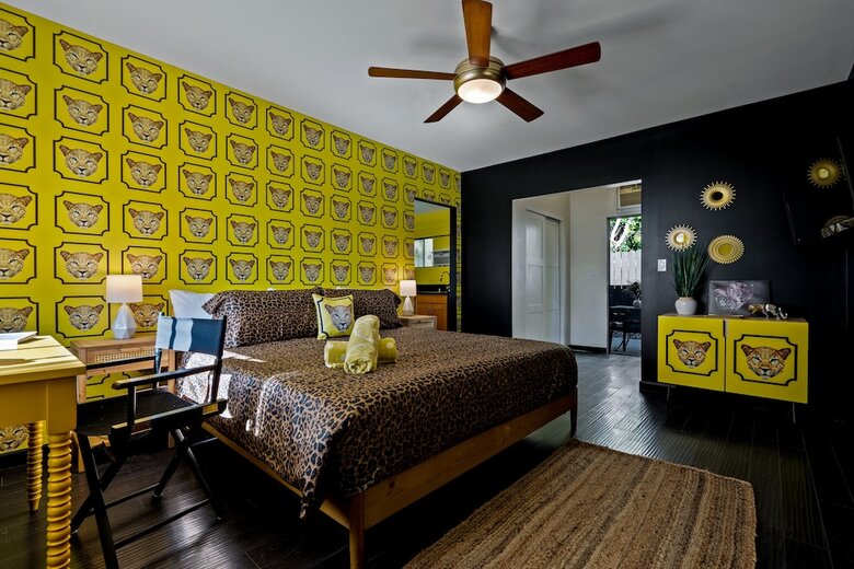 Cheetah Hotel