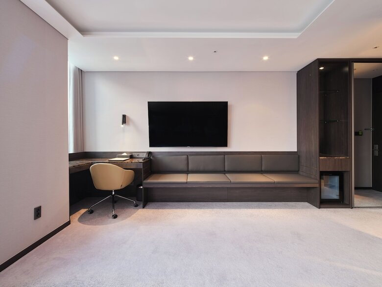 Stanford Hotel Myeongdong