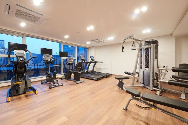 Stanford Hotel Myeongdong