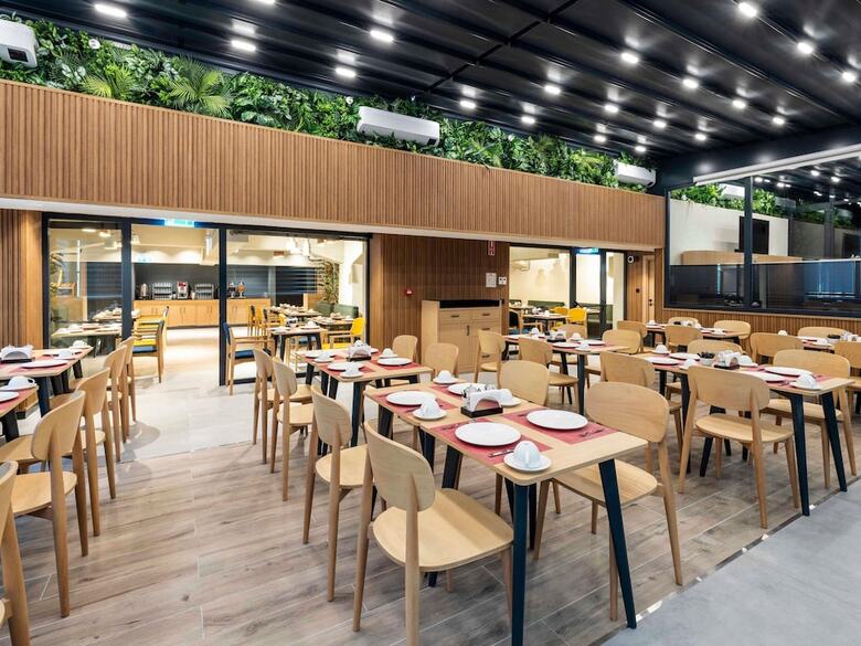 Hotel Ibis Istanbul Sisli