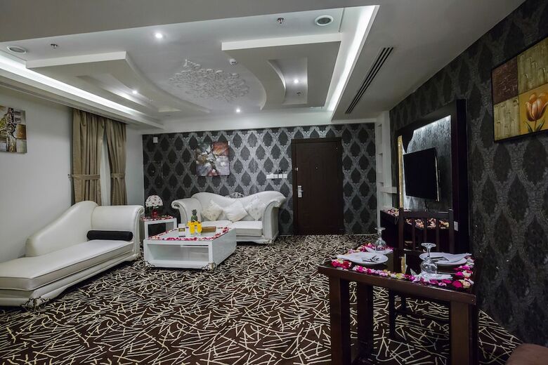 Hotel Rest Night Serviced Apartments- Alhamra ??? ???? ????? ???????? - ??????
