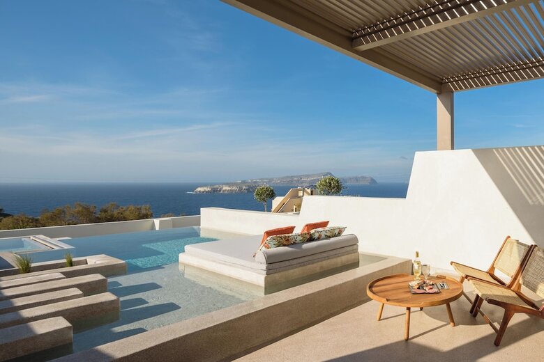 Potnia Theron Suites