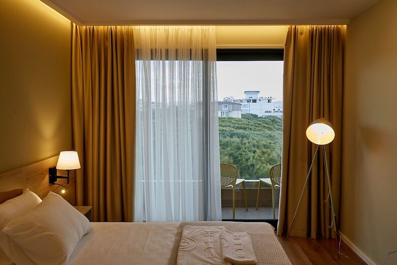 Eter Hotel