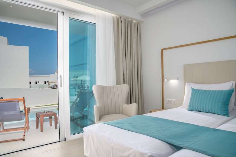 Mirage Bleu Hotel