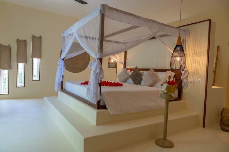 Alma Boutique Hotel