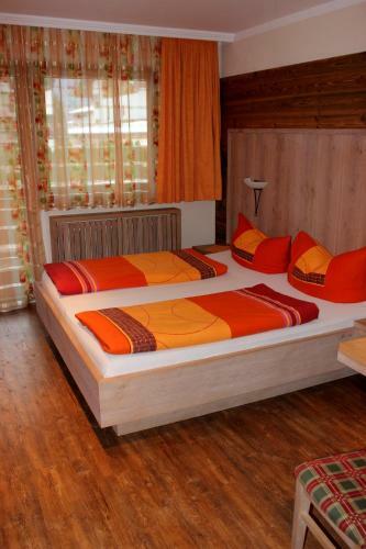 Hotel Alpina