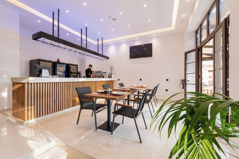 The Wine Hotel