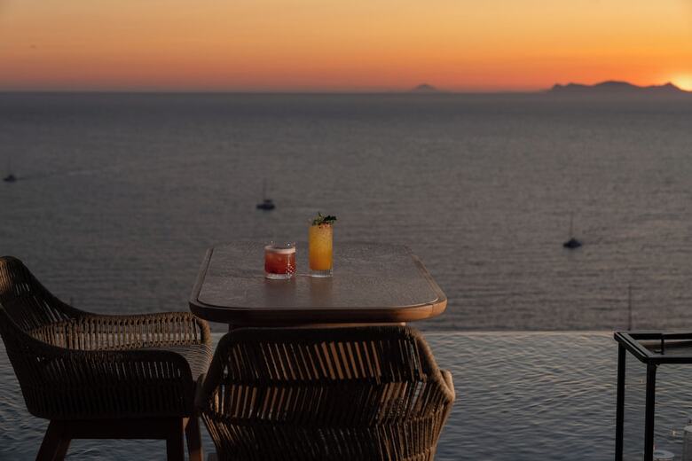 Hotel Santo Mine Oia Suites