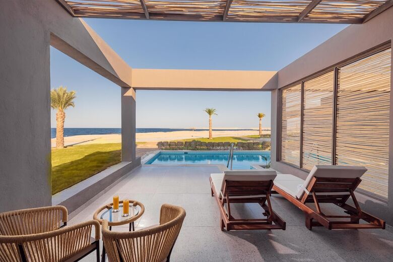 Hotel Sentido Naga Bay