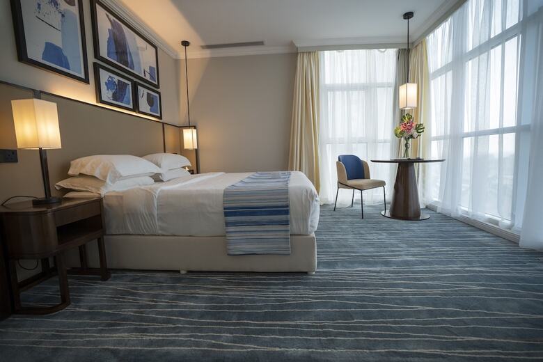 Prime Al Corniche Hotel