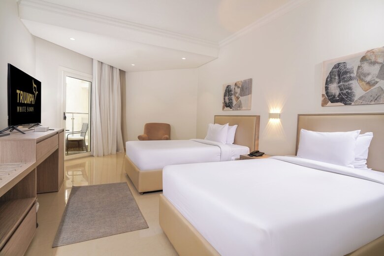 Hotel Triumph White Sands