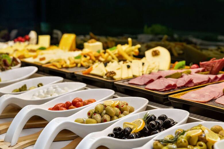 Hotel Ramada Encore By Wyndham Tashkent