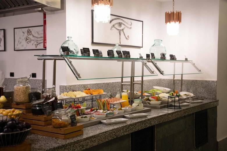 Hotel Radisson Residences Cairo Heliopolis